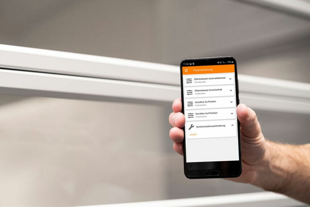 csm_efaflex-smart-connect-1000x667px_03_294769525d